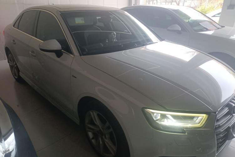 Used Audi A3 2020 Limousine 35 TFSI Fashion Edition China VI Emission Standard Front Right 45 Deg