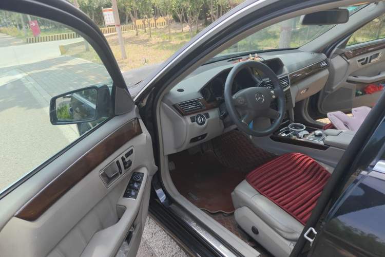 Used Mercedes-Benz E-Class 2012 E 200 L CGI Elegant Model
