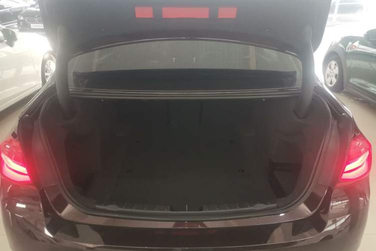 Used BMW 3 Series 2018 320Li Fashion Model