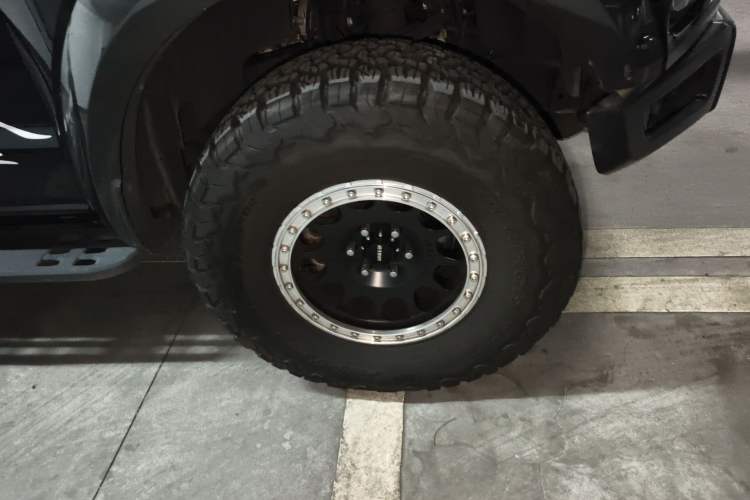 Used Ford F-150 Raptor 2019 3.5T Raptor Performance Enhanced Edition Right Front Wheel Hub