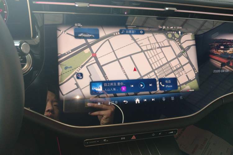 Used Mercedes-Benz E-Class 2025 Facelift E 300 L Luxury Edition Audio And AC Panel