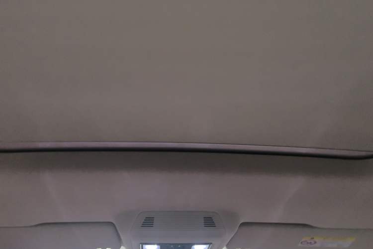 Used Volkswagen Viloran 2022 380TSI Prestige Edition Headliner