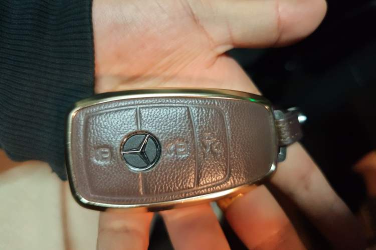 Used Mercedes-Benz GLS  Vehicle Key