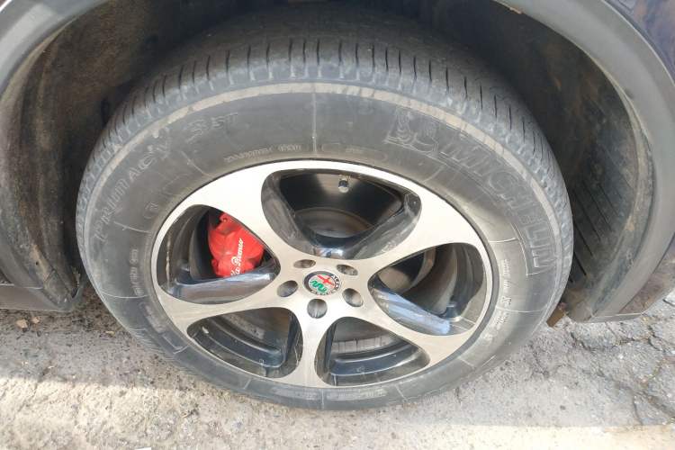 Used Alfa Romeo Stelvio 2017 2.0T 200HP Elite Edition