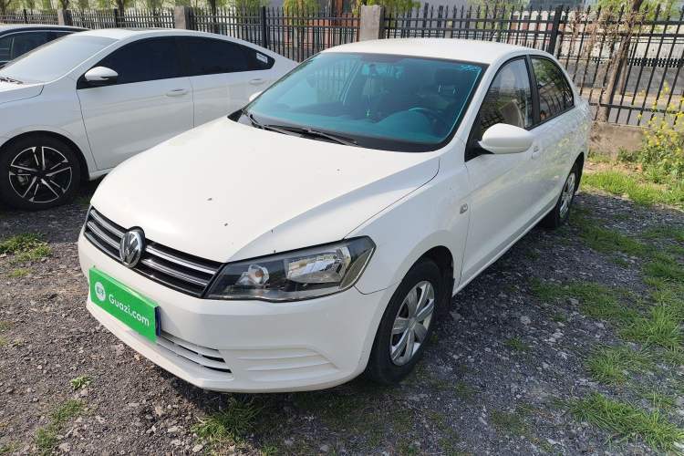 Used Volkswagen Jetta 2015 1.6L Manual Fashion Edition