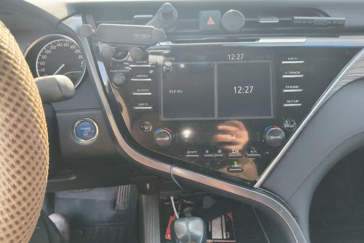 Used Toyota Camry 2018 Dual-Engine 2.5 HG Luxury Edition