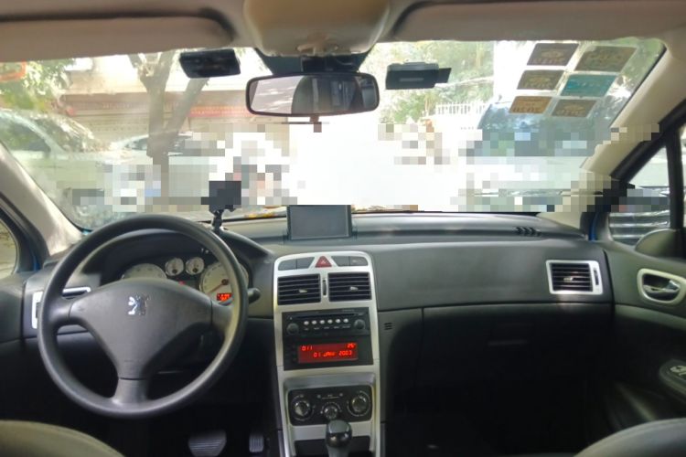 Used Peugeot 307 2012 Hatchback 1.6L Automatic Comfort Edition
