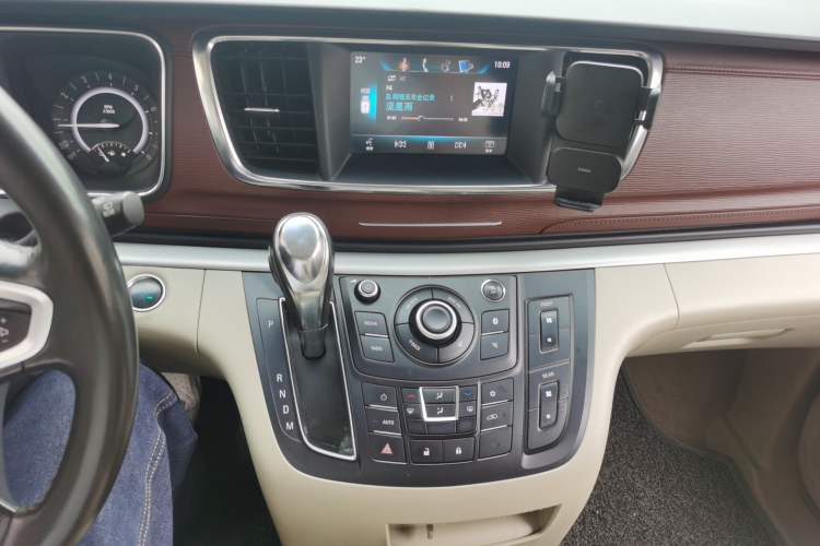 Used Buick GL8 2017 25S Luxury Version China V Standard