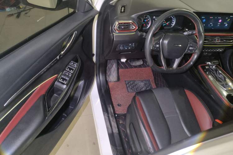 Used Oshan X5 2021 Revised Version 1.5T DCT Luxury Edition
