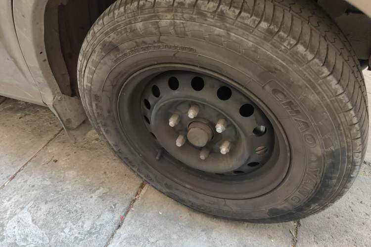 Used Foton MP-X E 2016 2.0L Express Edition 4G63
