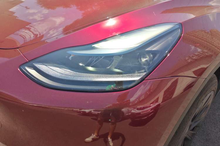 Used Tesla Model Y 2024 Rear-Wheel-Drive Version
