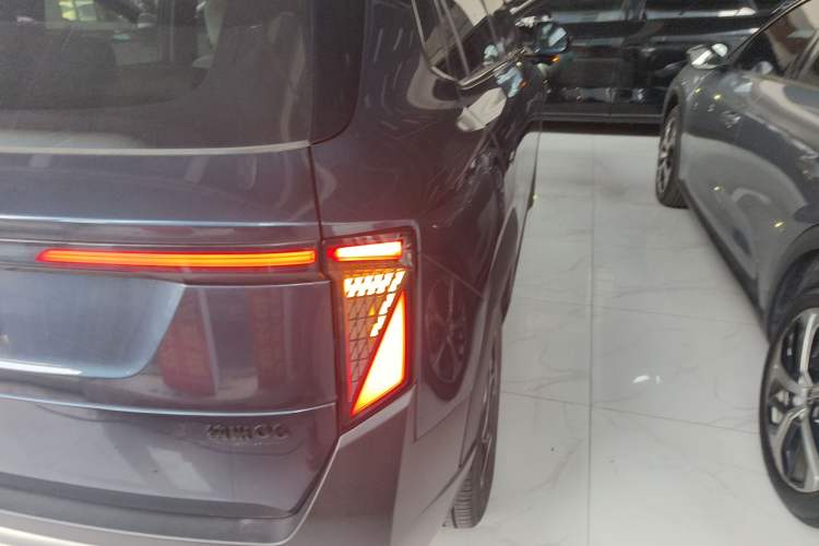 Used Dongfeng NAMMI 06 2025 471 Ultra
