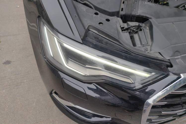 Used Audi A6L 2023 Revised 45 TFSI Prestige Elegant Edition Right Front Headlight