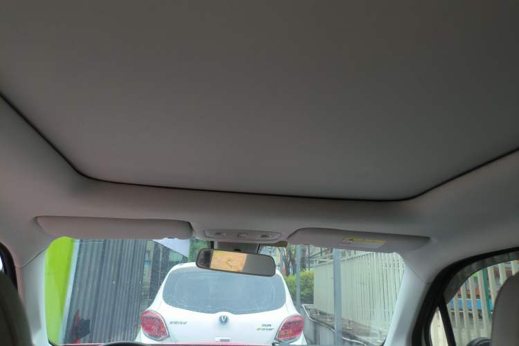 Used Leapmotor T03 2022 Star Diamond Edition Headliner