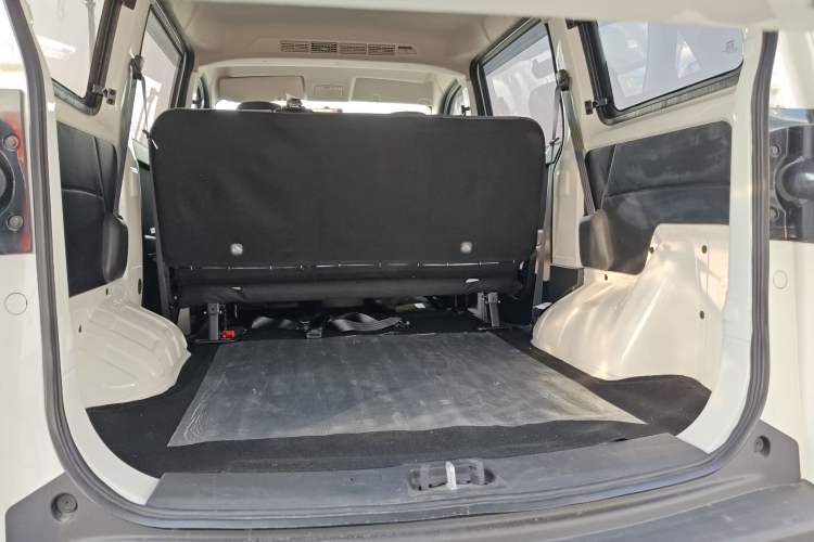 Used Chana Ounuo S 2025 1.5L Deluxe Edition Dual-Steaming Air-Conditioned Passenger Vehicle JL473QG 5 Seats
