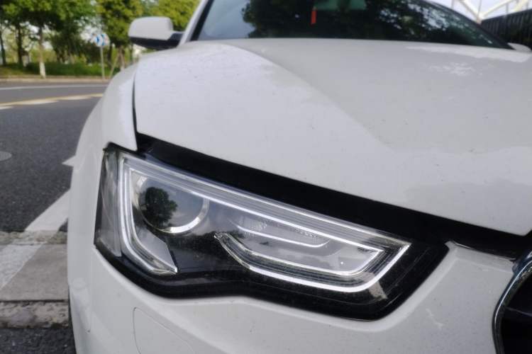 Used Audi A5 2014 Sportback 45 TFSI Right Front Headlight