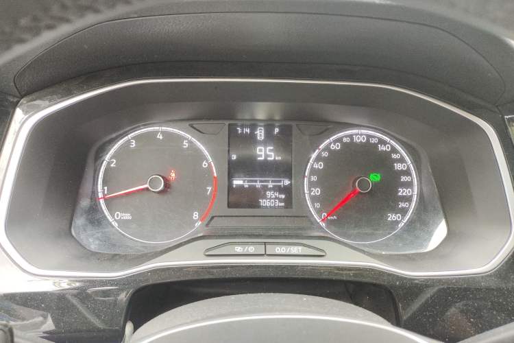 Used Jetta VS5 2023 280TSI Automatic Trend Edition Instrument Cluster