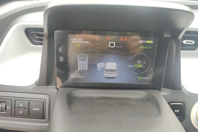 Used Wuling Hongguang MINIEV 2021 Macaron Premium Model – Lithium Iron Phosphate