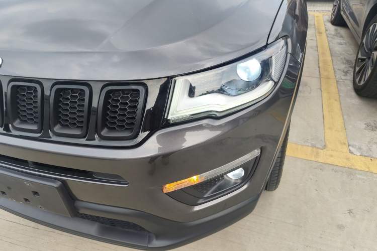 Used Jeep Compass 2019 220T Automatic Family Edition