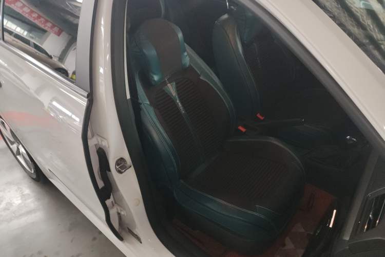 Used Volkswagen Lavida 2019 Lavida Start 1.5L Automatic Trendy Version China VI Standard
