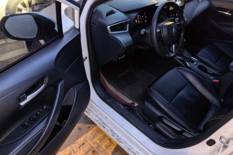 Used Toyota Corolla 2023 1.5L Pioneer Edition Interior 3