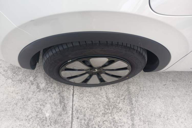 Used Wuling Bingo 2023 333 km Lingxi Connected+ Version