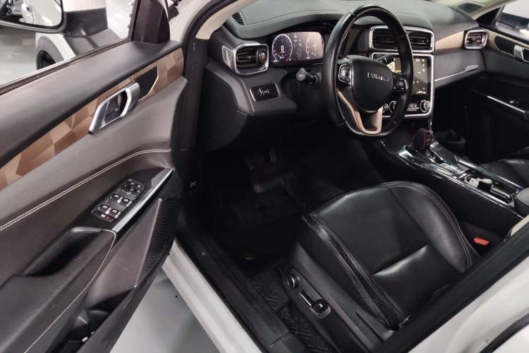 Used Lynk & Co 01 2017 2.0T Two-Wheel Drive Pro Edition Driver Seat