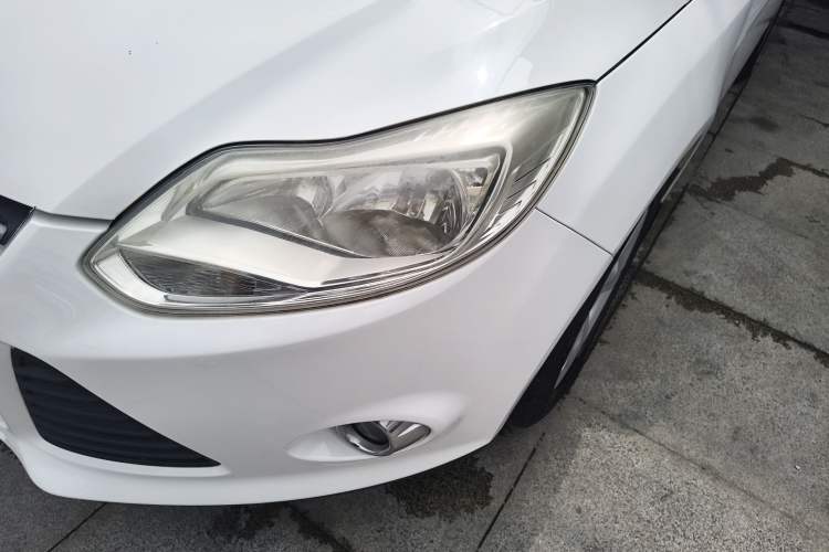 Used Ford Focus 2012 Hatchback 1.6L Automatic Fashion Edition
