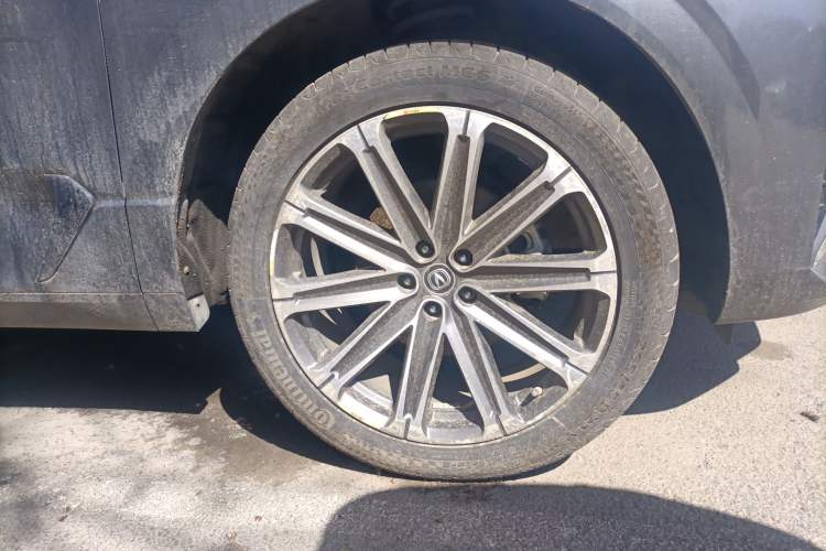 Used CHANGAN UNI-K 2021 2.0T Prestige Edition Right Front Wheel Hub
