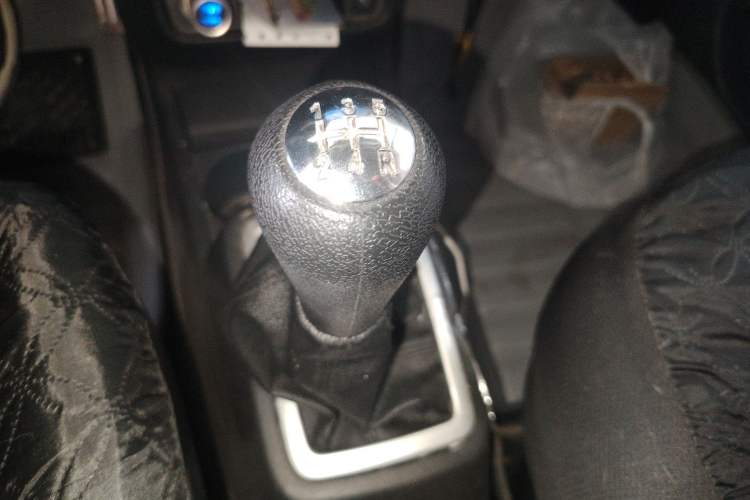 Used CHANGAN OSHAN Olisway 2013 1.2L Manual Elite Model
