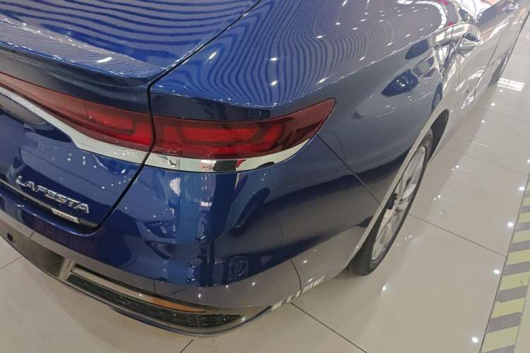 Used Hyundai Lafesta 2019 280TGDi Sport Edition China VI Right Rear Taillight