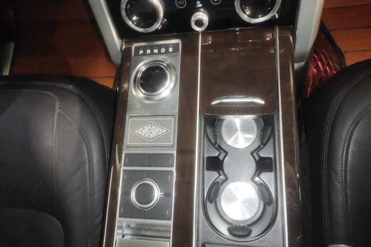 Used Land Rover Range 2020 3.0 L6 Long-Wheelbase Legacy Gear Lever