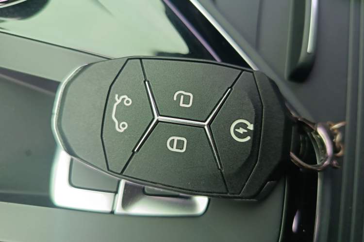 Used Lynk & Co 03 2019 2.0TD Automatic Trend Edition