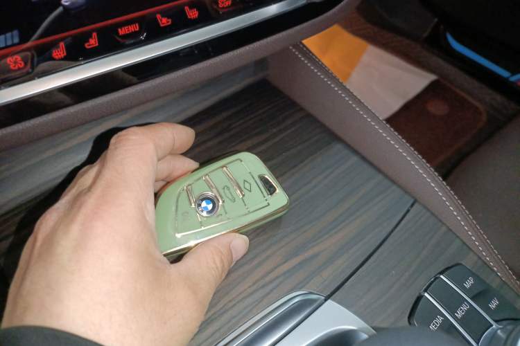 Used BMW 5 Series 2022 530Li Luxury Edition Premium Package