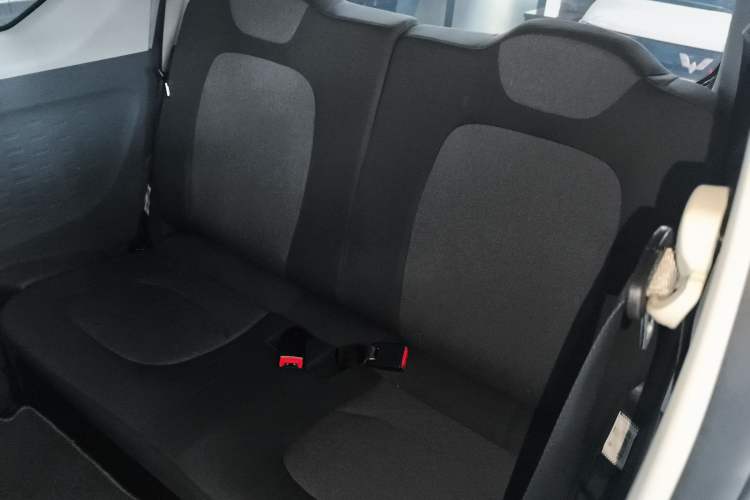 Used Wuling Hongguang MINIEV 2021 Macaron Premium Model – Lithium Iron Phosphate