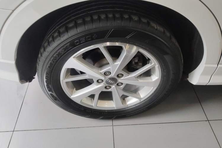 Used Audi Q3 2019 35 TFSI Advanced Dynamic Edition
