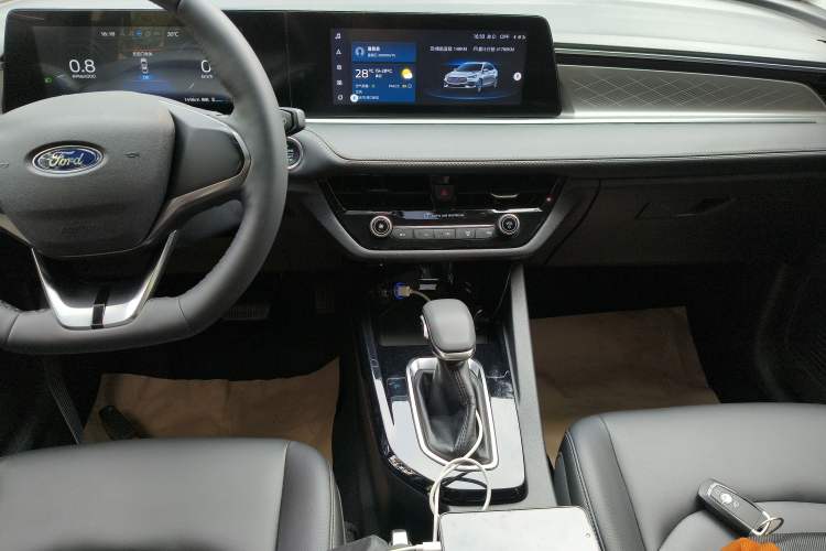 Used Ford Escort 2021 1.5L Automatic Diamond Edition Audio And AC Panel