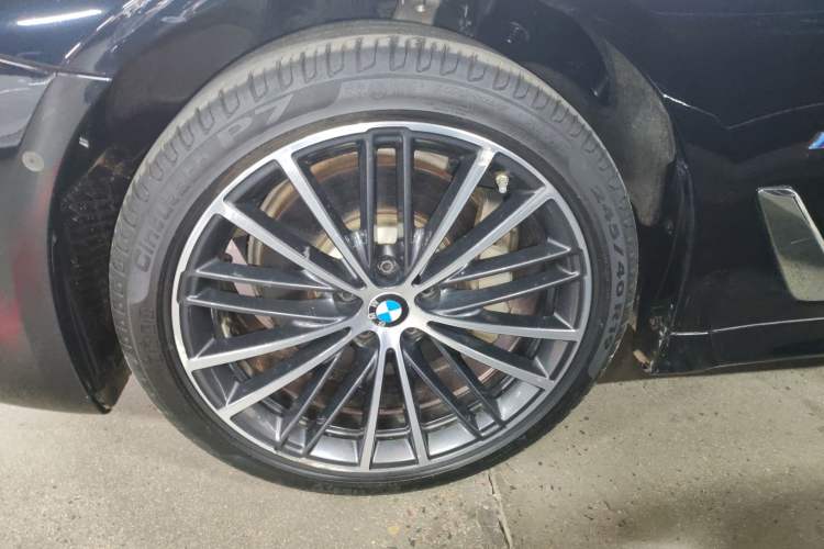 Used BMW 5 Series 2022 Restyled 530Li Leading Edition M Sport Package
