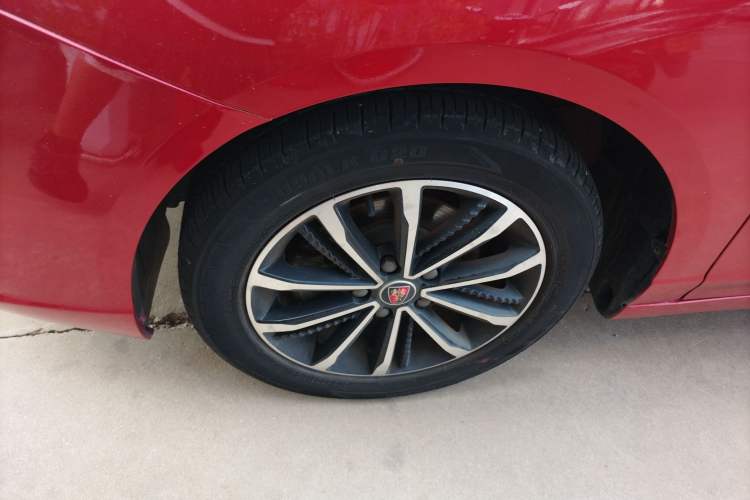 Used Roewe i5 2020 1.5L Automatic 4G Connect Luxury Flagship Edition