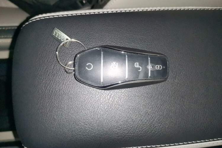 Used BYD Yuan Pro 2021 401 km Luxury Version Vehicle Key