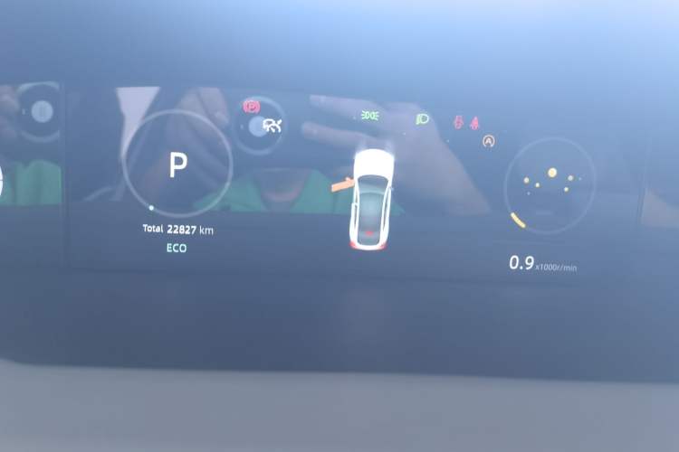 Used Changan UNI-V 2022 1.5T Prestige Version
