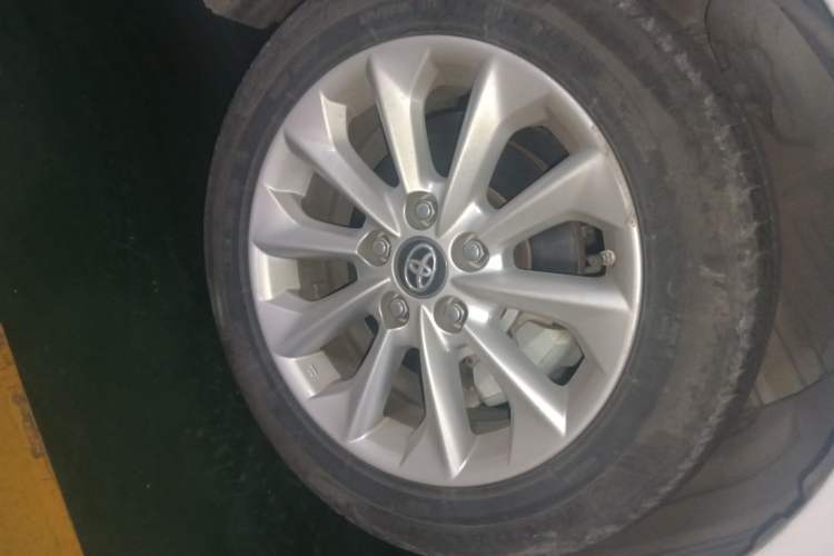 Used Toyota Corolla 2021 1.2T S-CVT Elite PLUS Edition Right Front Wheel Hub