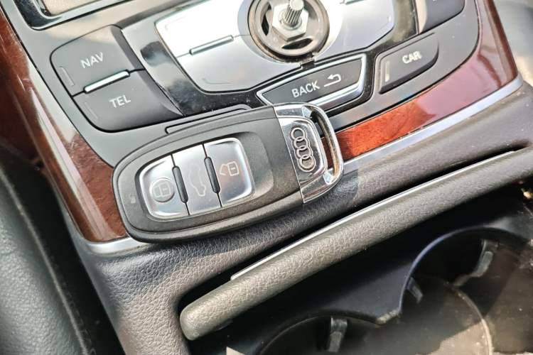 Used Audi A6L 2016 TFSI Comfort Model Vehicle Key