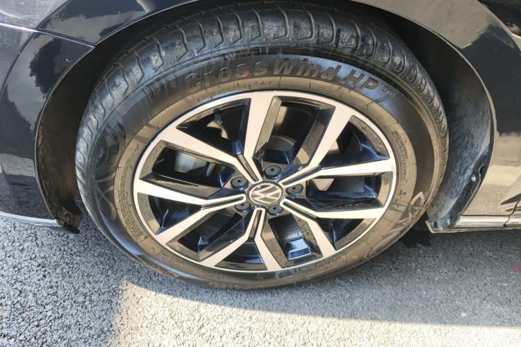 Used Volkswagen Magotan 2020 330TSI DSG Leading Model
