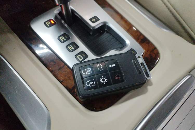 Used Volvo S80L 2010 2.5T ZhiZun Edition Vehicle Key