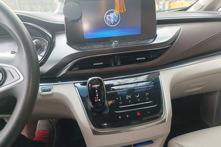 Used Buick GL8 2021 Land Cruiser Executive Class 652T Comfort Model