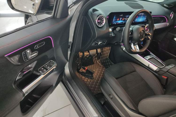 Used Mercedes-Benz GLB AMG 2024 AMG GLB 35 4MATIC