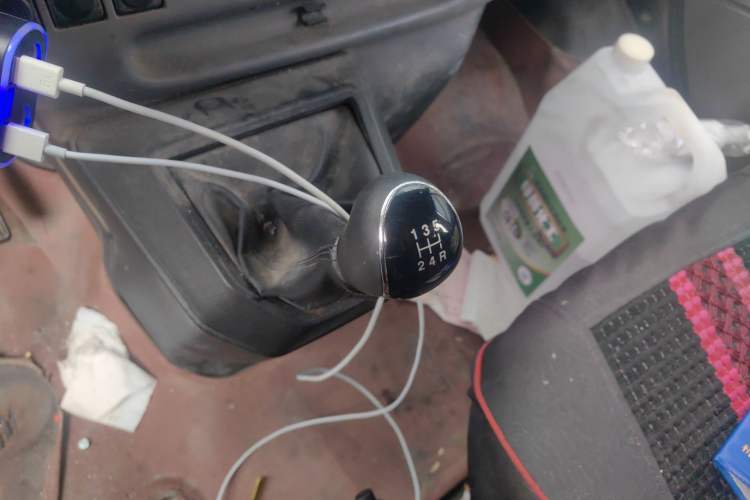 Used JMC Transit 2017 2.8T Commercial Version Short Wheelbase Mid-Roof 6/7/8-Seater JX493 Gear Lever