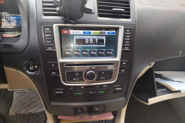 Used BYD G6 2013 1.5TID Automatic Luxury Model
