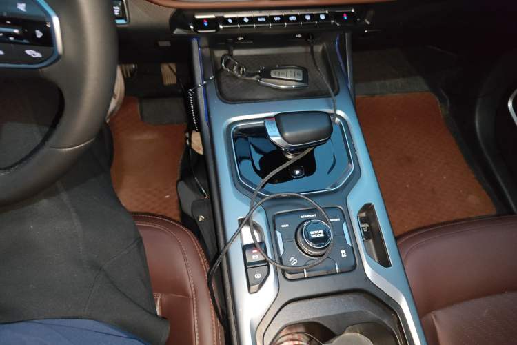 Used Geely Auto Haoyue 2022 1.8TD DCT Luxury 7-Seater